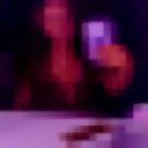 Naëlle, 30 ans, connectée à Cassen pour une rencontre coquine
