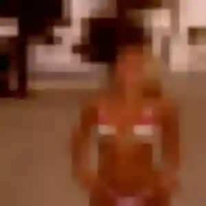 Abena (27 ans) à Celles-sur-Durolle cherche un plan cul maintenant