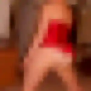 Photo de Ehui à Celles (23 ans) - plan cul gratuit