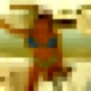 Jolie Folake, 34 ans à Cerfontaine - découvrir son profil