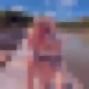 Zélie, femme de 22 ans propose plan cul à Cérilly