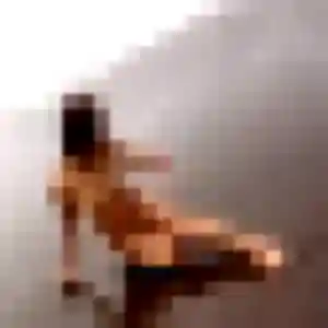 Photo de Mériem à Cervens (30 ans) - plan cul gratuit