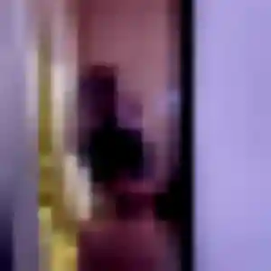 plan cul à Chailland : profil de Favour, 23 ans - sans engagement