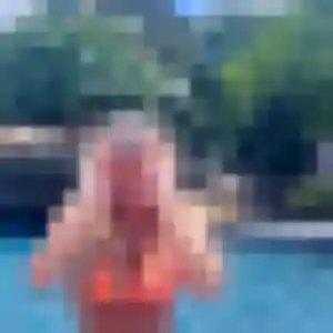 Belle Evelyne, 34 ans à Chamboulive - voir sa photo