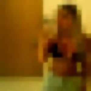 Coralie, femme de 30 ans cherche plan cul à Champagnac