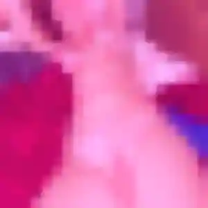 Adeline (43 ans) à Champagne-Mouton attend une rencontre aujourd'hui