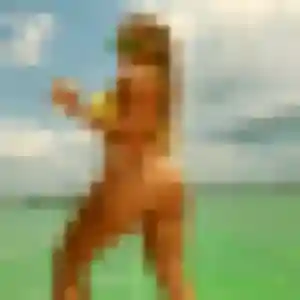 Photo exclusive de Bukola, 24 ans à Chantrigné - rencontre coquine