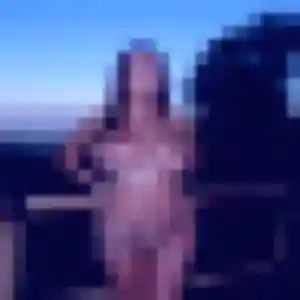 Photo sexy de Déla, 42 ans à Chapdes-Beaufort - rencontre sans lendemain