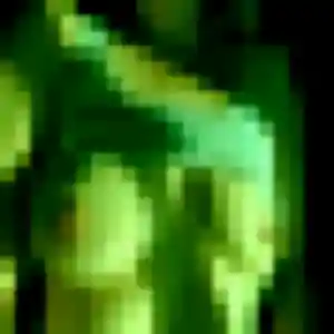 Lucinda, 24 ans, en ligne à Chappes pour un plan cul