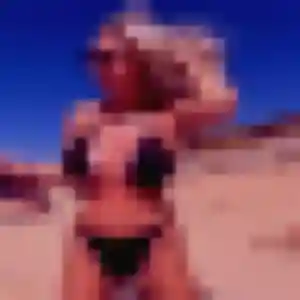 Laetitia, femme de 25 ans cherche plan cul à Charly