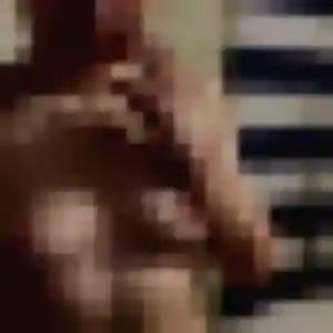 Photo de Joy à Chasse-sur-Rhône (36 ans) - plan cul discret