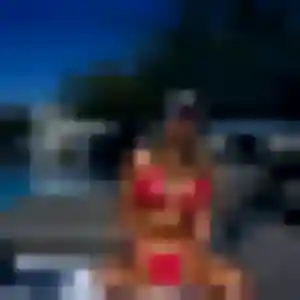 Belle Ténin, 27 ans à Châteauneuf-le-Rouge - la contacter
