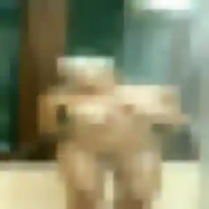 Mame (24 ans) à Châteauneuf-Villevieille propose une rencontre ce soir