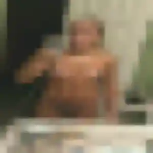 Aida (24 ans) à Châteauvillain propose un plan cul rapidement