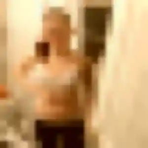 Jolie Jumoke, 35 ans à Chaumont-sur-Loire - la contacter