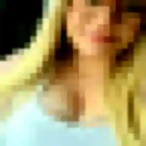 Sexy Malika, 27 ans à Chauray - la contacter