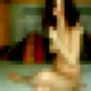 Photo privée de Ebele, 27 ans à Chaville - rencontre coquine