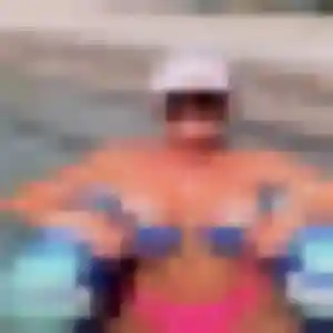 Éva de Chemilly, 33 ans - plan cul sans prise de tête