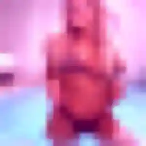 Oumy, 43 ans, en ligne à Chenoise-Cucharmoy pour une rencontre coquine