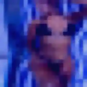 Contacte Mercy, 32 ans à Chevagny-les-Chevrières en privé