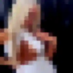 Latifa, 36 ans, en ligne à Chozeau pour un plan cul