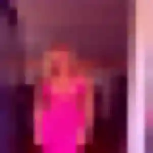 Zineb, 24 ans, connectée à Citers pour un plan cul