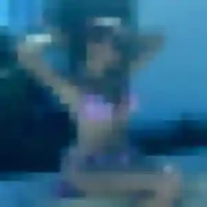 Kadiatou, fille de 26 ans cherche plan cul à Clermont-Ferrand
