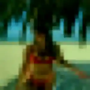 Faustine, fille de 23 ans cherche plan cul à Clesles