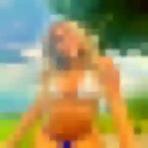 Dieynaba, 39 ans, connectée à Collemiers pour un plan cul