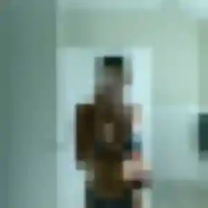 Salamata, fille de 25 ans propose plan cul à Collemiers