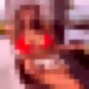 Photo privée de Yemisi, 28 ans à Collonges - plan discret