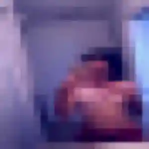 Photo de Laura à Collorgues (35 ans) - plan cul sans inscription