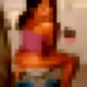 Photo privée de Émeline, 38 ans à Colombelles - rencontre coquine