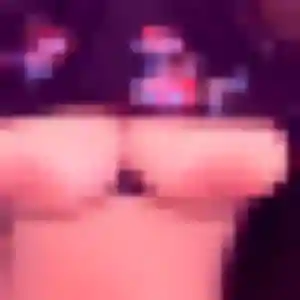 plan cul à Colombes : profil de Esi, 35 ans - inscription gratuite