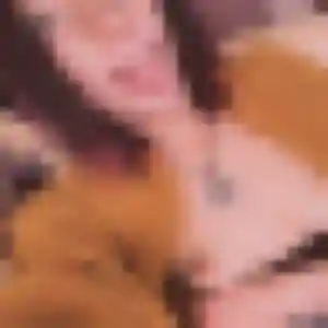 Thérèse, 23 ans, disponible à Combronde pour un plan cul