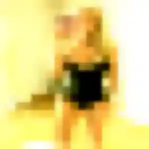 Adélaïde (25 ans) à Combs-la-Ville cherche un plan cul maintenant