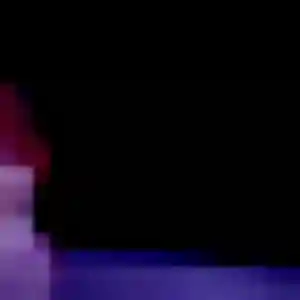 Rejoins Laetitia, 22 ans à Comines en privé