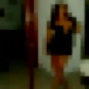 Rejoins Valérie, 35 ans à Conflans-sur-Lanterne gratuitement