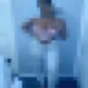 Photo privée de Jessica, 34 ans à Confort-Meilars - rencontre coquine