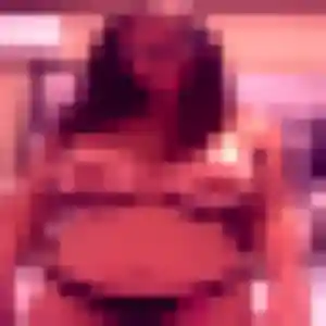 Photo de Rachida à Confort-Meilars (38 ans) - plan cul anonyme