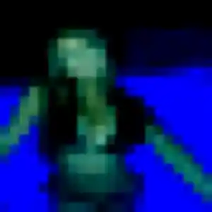 plan cul à Corlay : profil de Esi, 31 ans - accès libre