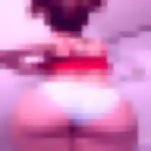 Marguerite, 43 ans, cherche un plan cul à Courcelles-Chaussy