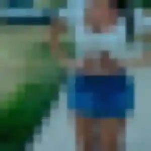 plan cul à Courcoury : profil de Hope, 27 ans - sans engagement