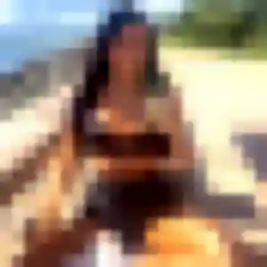 Nabou, femme de 24 ans propose plan cul à Crandelles