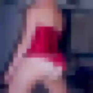 Farida, 28 ans, dispo pour plan cul à Cravant-les-Côteaux