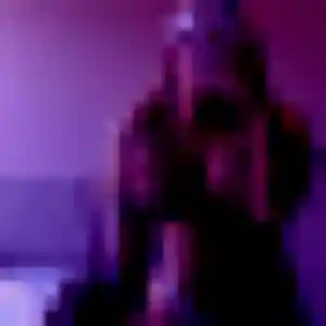 Charmante Binta, 36 ans à Daux - voir sa photo