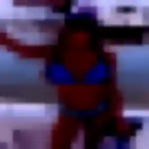 Mumbi (34 ans) à Decize cherche une rencontre ce soir