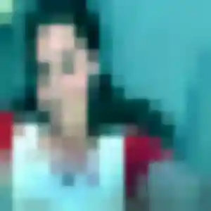 Prisca, femme de 35 ans propose plan cul à Demi-Quartier