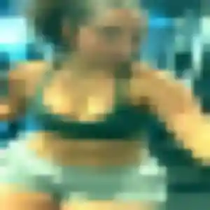 Toyin, fille de 42 ans propose plan cul à Digoin