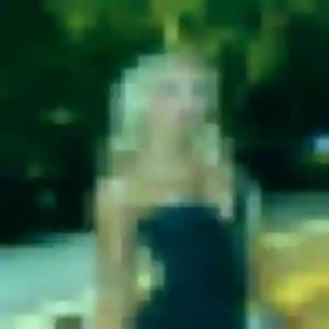 Omolara de Doissin, 23 ans - plan cul sans prise de tête